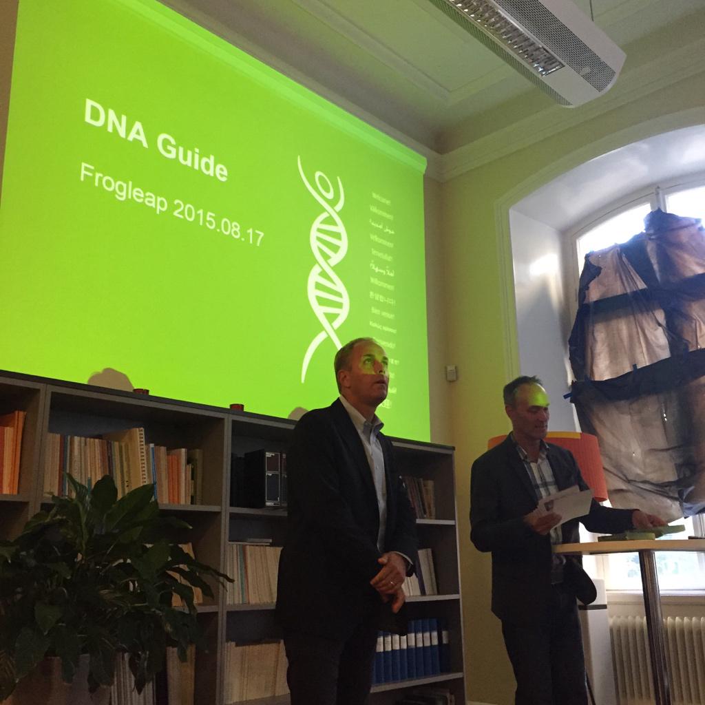 sunekaae's tweet image. #dnaguide pitching at #frogleap #Sthlmtech