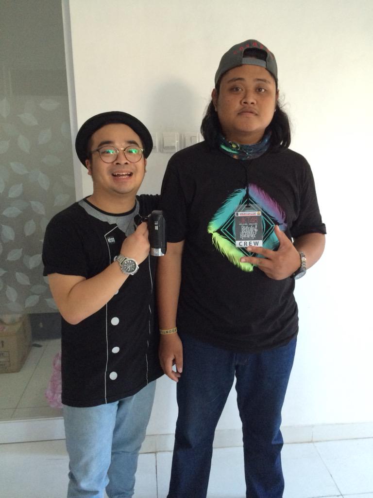 _gunglanang's tweet photo. @ValdaRompas val follback gua napa wkwkwkwk... http://t.co/Y5Orc7dKoU