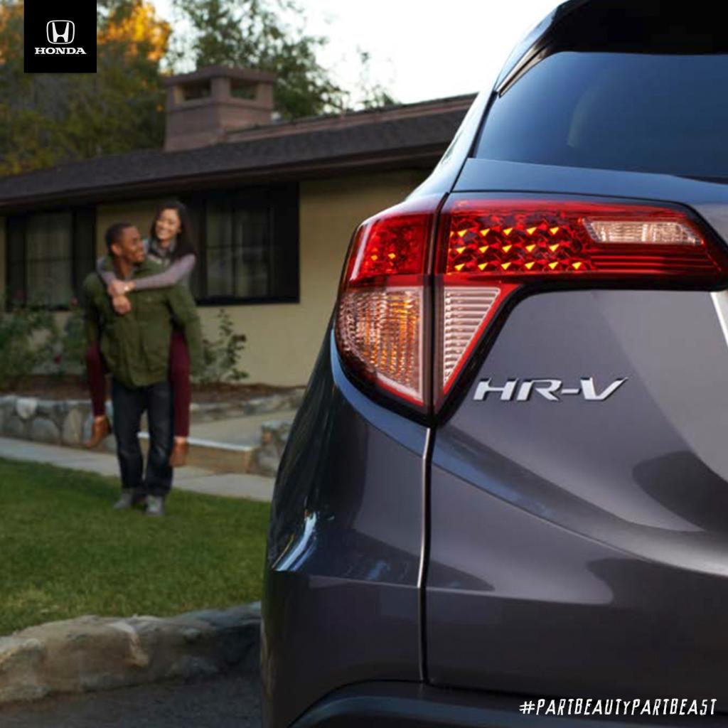 Honda's tweet photo. Styling + Versatility = No compromises.The 2016 #HondaHRV Crossover is #PartBeautyPartBeast http://t.co/F5N70DYXoX