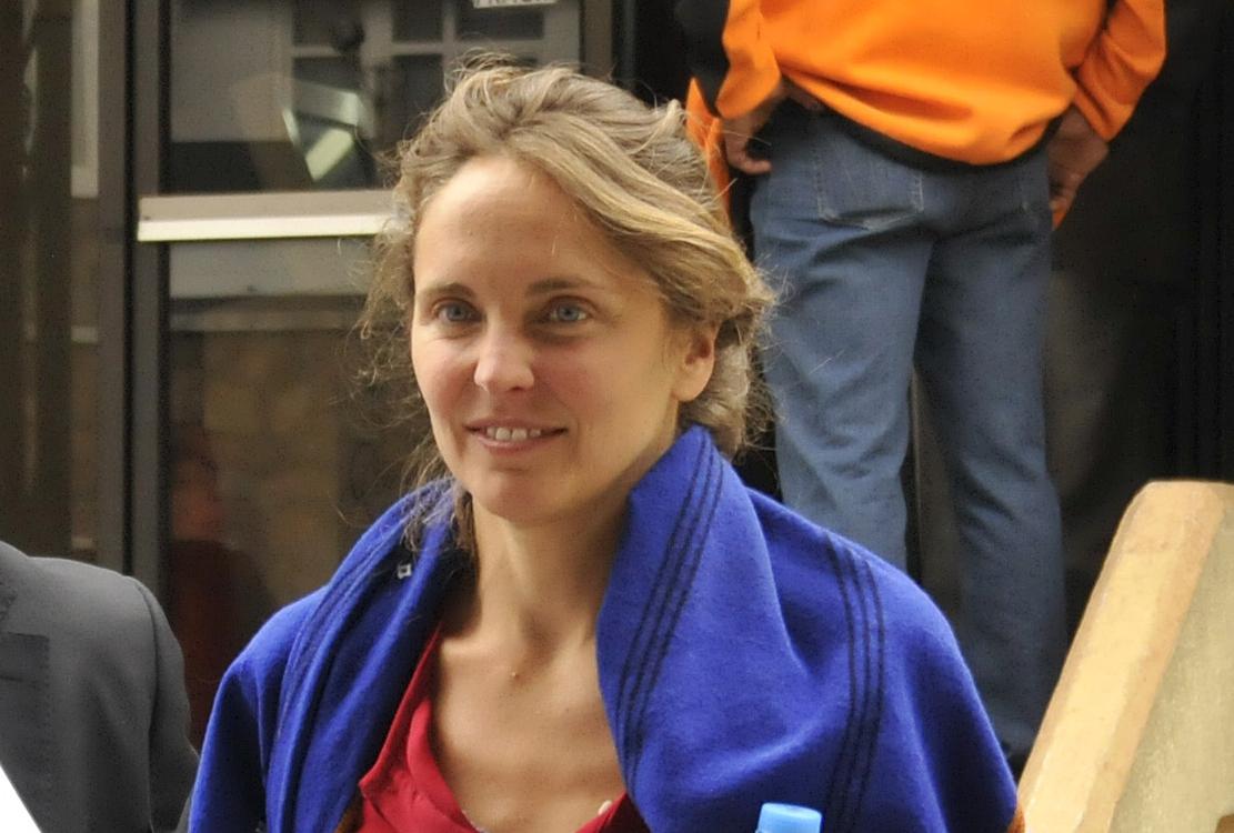 eluniversocom's tweet photo. Piden firmas digitales para evitar deportación de brasileña @manuelapicq, detenida el #13A: http://t.co/HeRTS7kpkK http://t.co/DlHQO1qltp