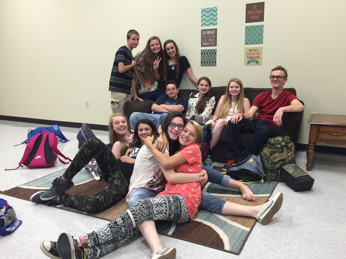 CFAForensics's tweet photo. 2nd Lunch Crew Pt. 2 #cfarocks #familymatters #cfaforensics @CabotFA http://t.co/VOJyOZBPNB