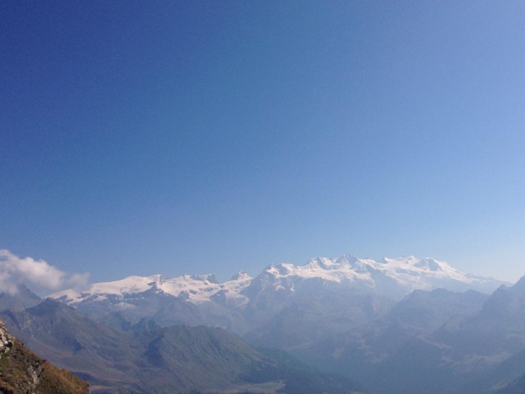Seri_Bus's tweet photo. Monte Zerbion @ValledAosta @sentieridimonta @Escursionismoit @ILTrekking @ArpaValledAosta @ItaliaEscursion http://t.co/cYGUiBjPL5