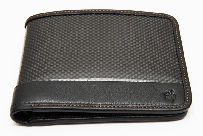Dark Gryphon - #Luxury #CarbonFiber #Wallets by <a href="/darkgryphongear/">Dark Gryphon</a> kickstarter.com/projects/14367… #cool #gifts #crowdfunding