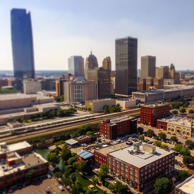 acmuco's tweet photo. #FirstDayofClass If you're new, we're glad you're here. If you're coming back, welcome home. #acmuco http://t.co/Cty93hu9ua