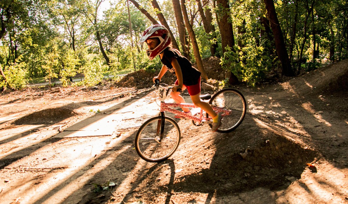Project_Nande's tweet photo. For all ages, skill levels, and free to use.#bmx #chicago http://t.co/9kgMAqCSY0 http://t.co/khMCCPIjfX