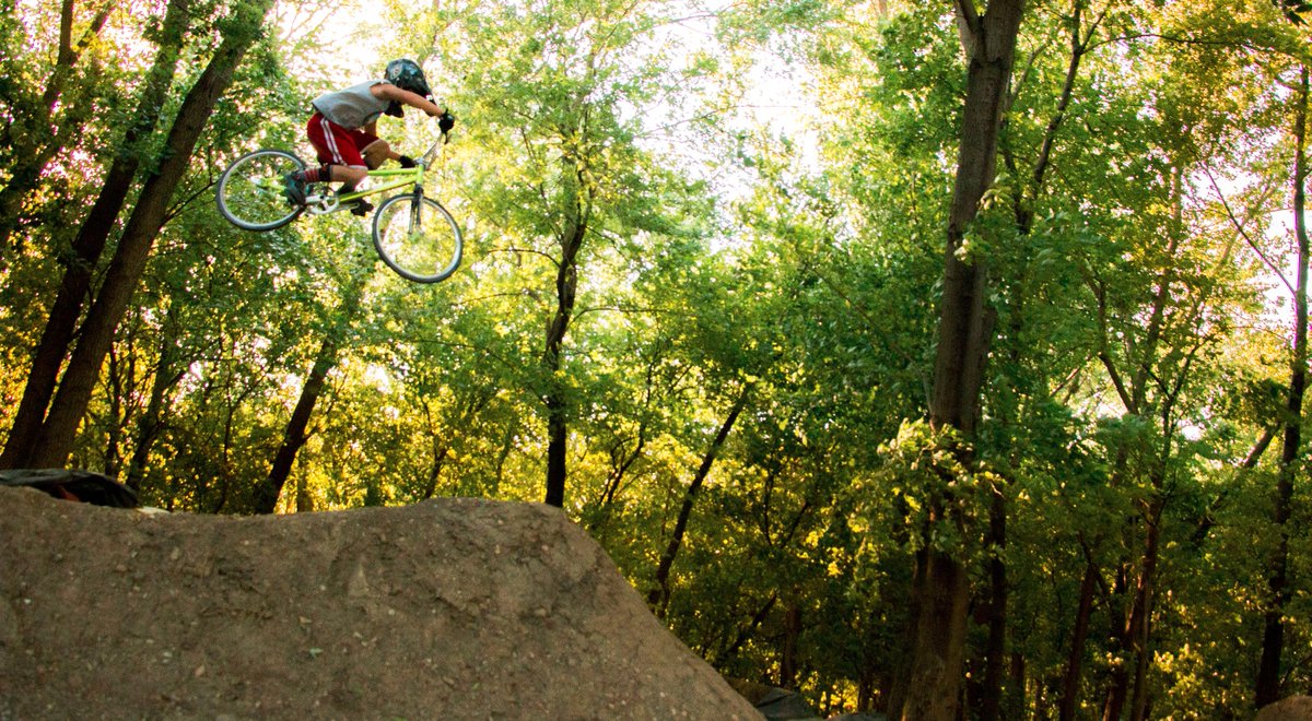 Project_Nande's tweet photo. For all ages, skill levels, and free to use.#bmx #chicago http://t.co/9kgMAqCSY0 http://t.co/khMCCPIjfX