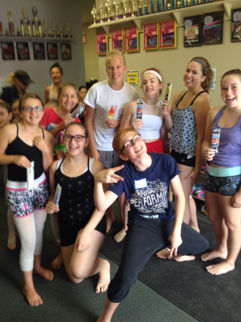 IceKleebs's tweet photo. Adults get free lessons right?!💃🏼Dance camp in Sherwood Park!! I will be back later for my session! 😉 @NOWtrucksicle http://t.co/vMF2ztbU49