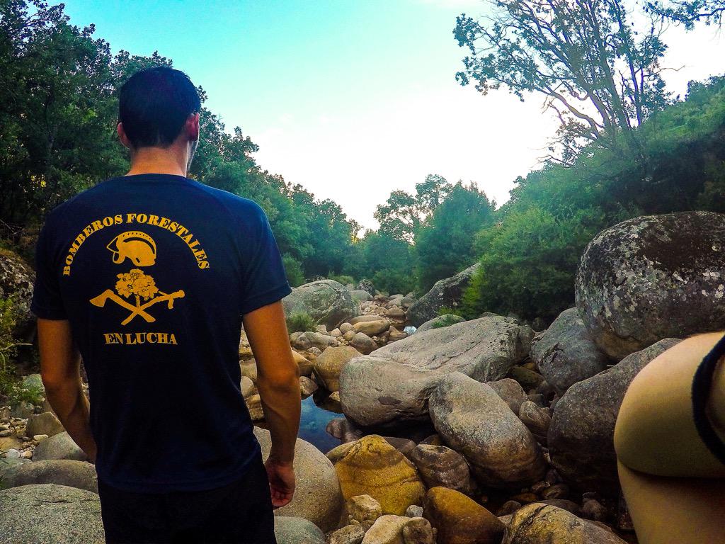 JuanmaLemkus's tweet photo. #BomberosForestales #BomberoForestal #Jarandilla #Jaranda #Extremadura #soyforestal #brifenlucha #goproES http://t.co/HiIYzCAR0Q
