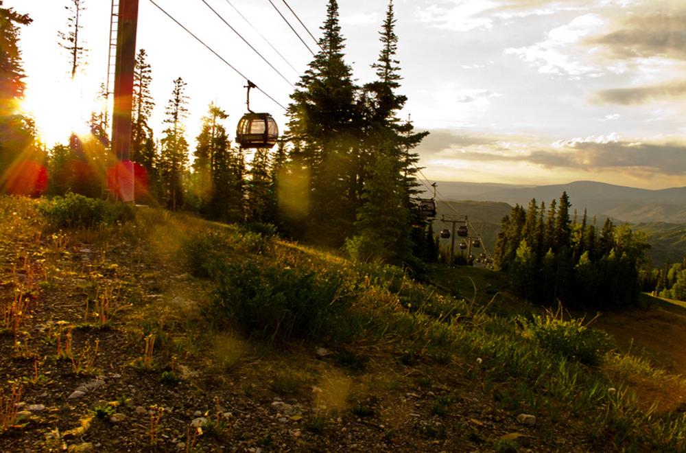 Snowmass's tweet photo. RT @iexplore: 5 must-have @Snowmass family adventures on land and water http://t.co/8xKyeMiebn http://t.co/BSFQa8M1jn