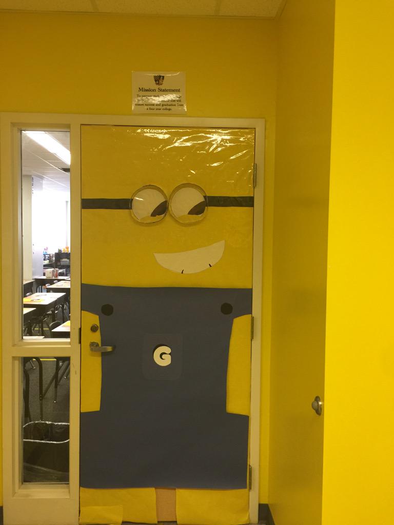 nchrisman1's tweet photo. 3rd grade minions are ready #icanschools #aprep @elderkenan @ICANSchooler @JasonStragand http://t.co/aH5s5dV6ay