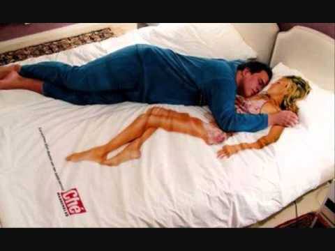 GeoffreyMuthoni's tweet photo. #HowisurvivedJuly "@SirCarie_254 #YouSingleIf you got a bedsheet like this one Fam... #ikufa
í ½í¸í ½í¸í ½í¸ http://t.co/rNzp9uSibV"