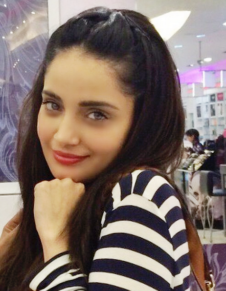 LollywoodLover's tweet photo. VERY CUTE N BEAUTIFUL @ArmeenaRK love u :* <3 http://t.co/sBcSle7LFa