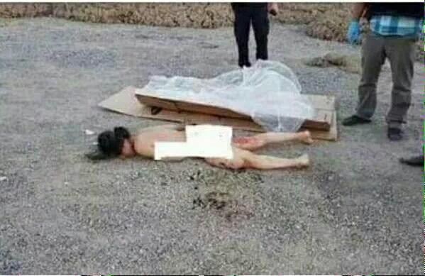 ManuPineda's tweet photo. Asesinan a guerrillera kurda #EkinWan y exhiben su cuerpo desnudo. 
El DAESH? no, el ejército turco de Erdogan http://t.co/z9cED3LEkY