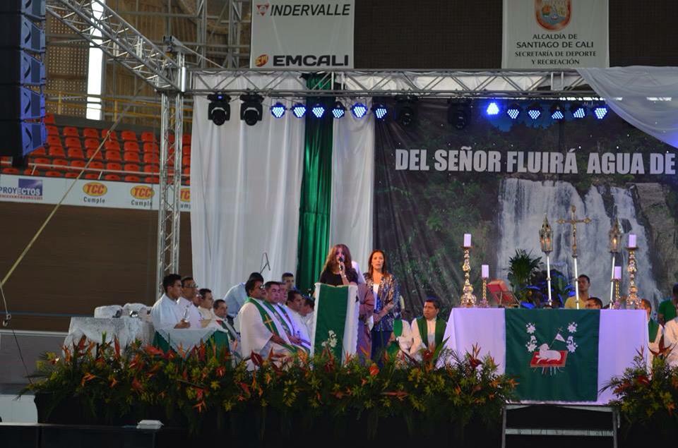 RodolfoLondono's tweet photo. Seguimos #modoENIAA #DiosEnCali http://t.co/saPm05JBQH