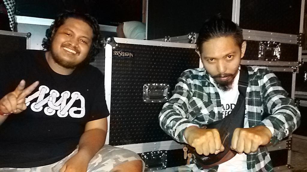 Foto sama <a href="/rinno_drums/">Rinno orlando</a> Pasca perform di antida sound garden Sanur Bali with <a href="/sisiselatan/">SISI SELATAN</a> cc <a href="/maddoginfected/">Maddog Infected™</a>