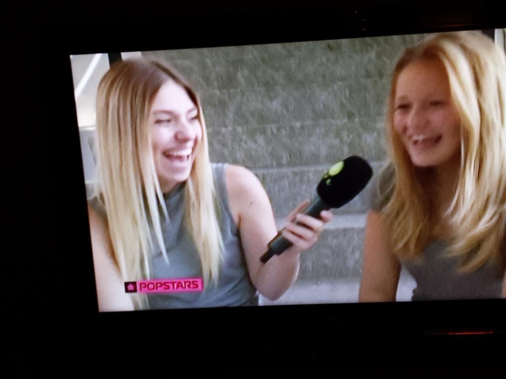 Lm7Marie's tweet photo. @BibisBeauty #bibibeipopstar http://t.co/ZgXWdd86x6