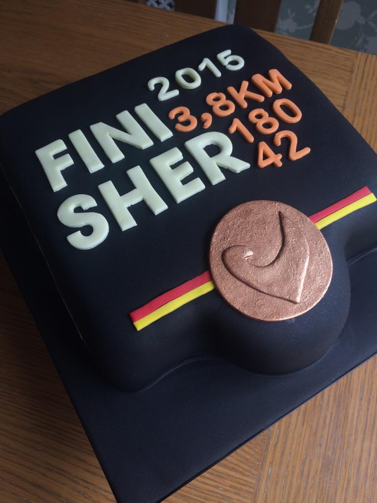 A lemon zested sponge filled with lemon cured and shaped to replicate a medal for the birthday boy. 🍋