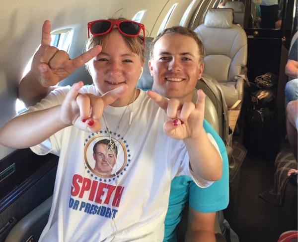 espn's tweet photo. The world's new No. 1 golfer with his No. 1 fan, his little sister. (via @jsekiddos) http://t.co/vwstbYK296