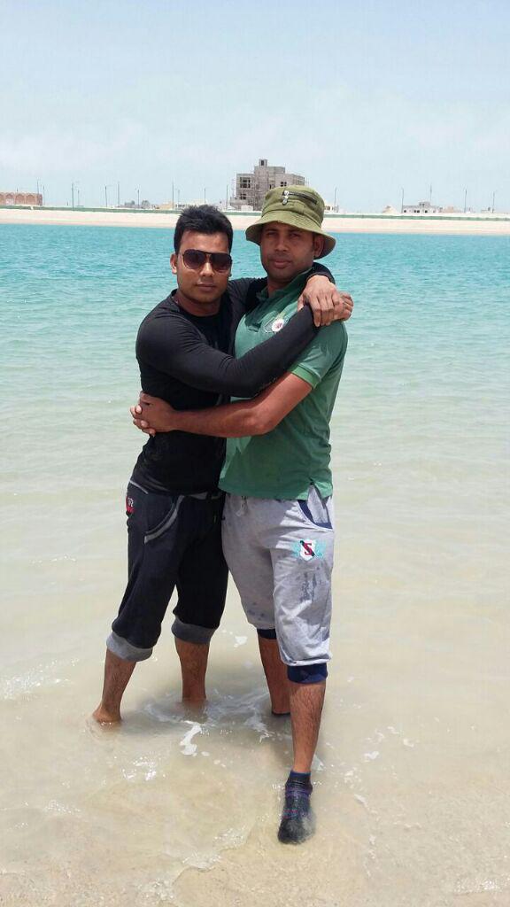 SahmimSahmim1's tweet photo. অতিতের  কিছু  ছেলফি http://t.co/91ItbFZcMw