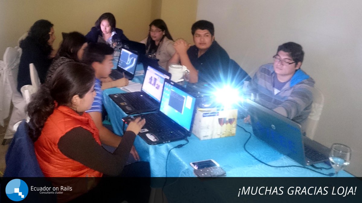 ecuadoronrails's tweet image. ¡Muchas Gracias Loja! Seguiremos con nuevos programas de capacitación en esta linda ciudad. #CursoLinux
