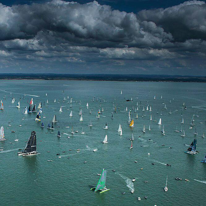 abramowiczd's tweet photo. Rozpływam się. Piękne. Rolex Fastnet Race 2015 (fot. Kurt Arrigo) #Rolex2015 #sailing http://t.co/K48UAqtqL2
