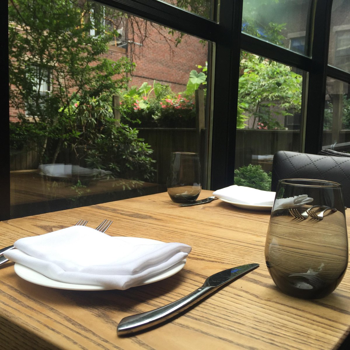 560Kitchen's tweet image. We’re ready for @DineOutBos join us for dinner starting at 5pm! 617-695-1250