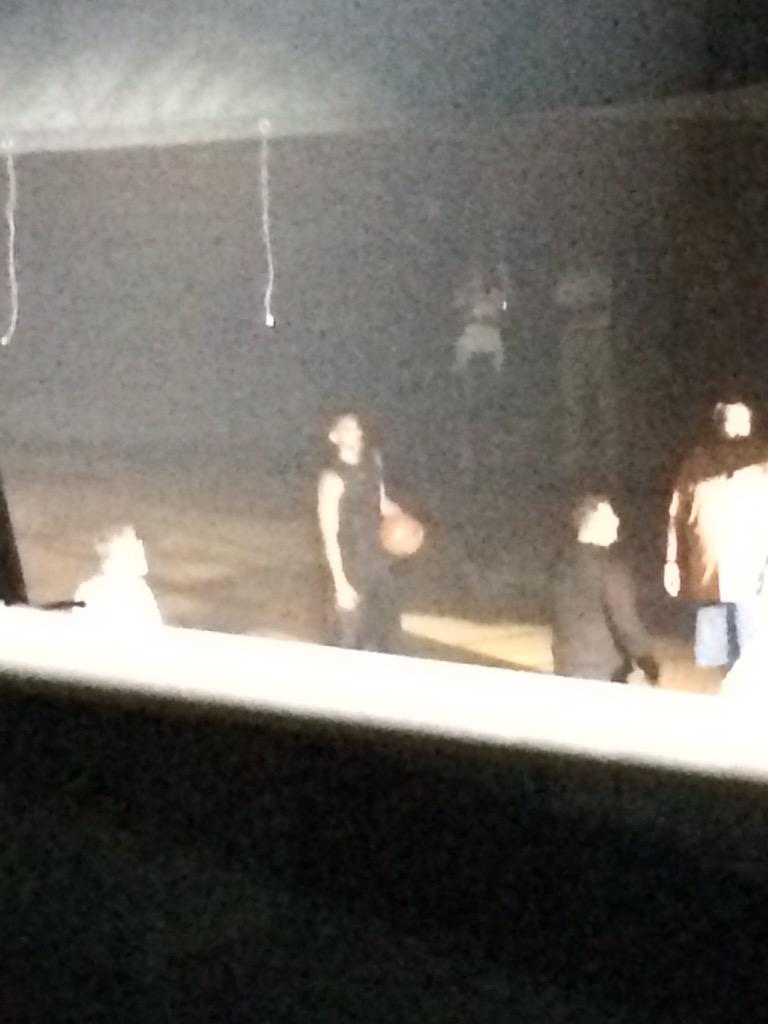 mae_5683's tweet photo. shoutout to the homie @corykephart for taking a pic of Steph Curry for me... #itsnotarumor http://t.co/EUcZaHLcDa