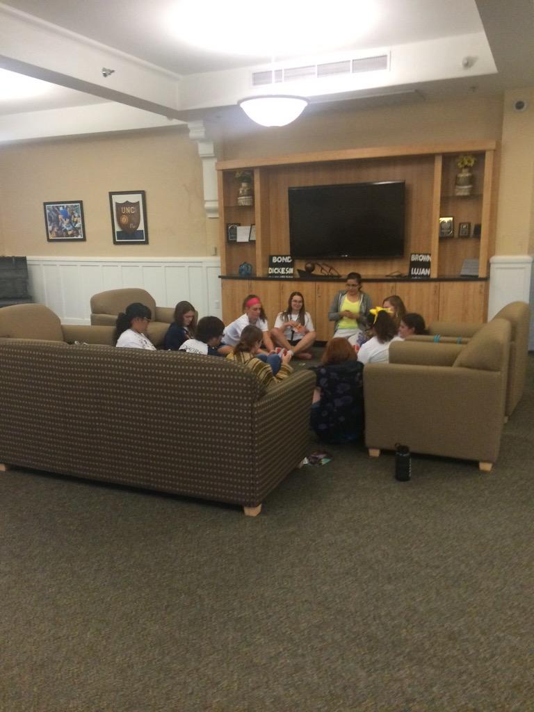 UNC_PresRow's tweet image. Our Lead On students are having a blast at our board game night! We can't wait till move in! #PresRowBestRow