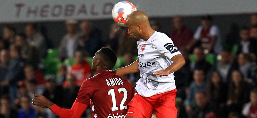 "La tête haute !"
CR à lire ici → va-fc.com/fr/saison/actu… #VAFC #FCMVAFC (2-0)