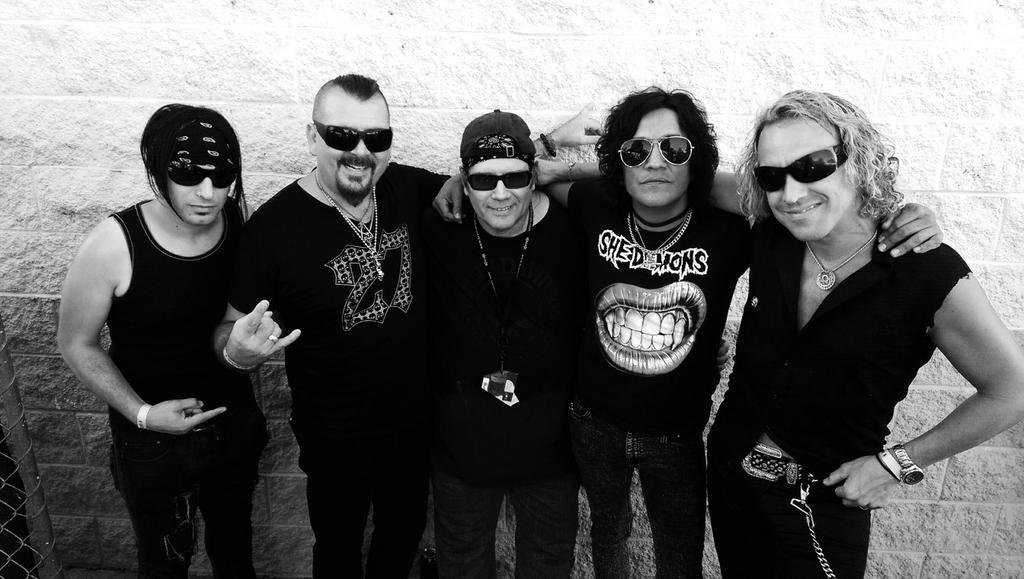 TheBulletBoys's tweet photo. @TheBulletBoys @cathouselive @LiveNation #TheMightyBulletBoys With #Johnharrell #BurrnMagazinejapan Wicked Look!! BB💀 http://t.co/4nw8mzshr9