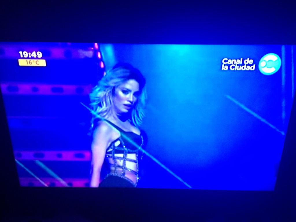 AngeldebritoOk's tweet photo. Muy bueno el especial de @laliespos donde hablan sus fans en @CanalCiudadBA http://t.co/J8zktc2Ysq