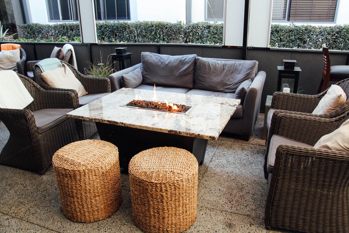 Start the week off right with us. #santamonica #mydayinla #relax