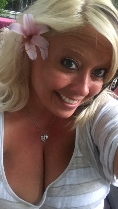 Summer nights!!!! #bbw #savannahphair http://t.co/Z8BMR4Hnwo<a href="/tag/bbw"class="tags">#bbw</a><a href="/tag/savannahphair"class="tags">#savannahphair</a>