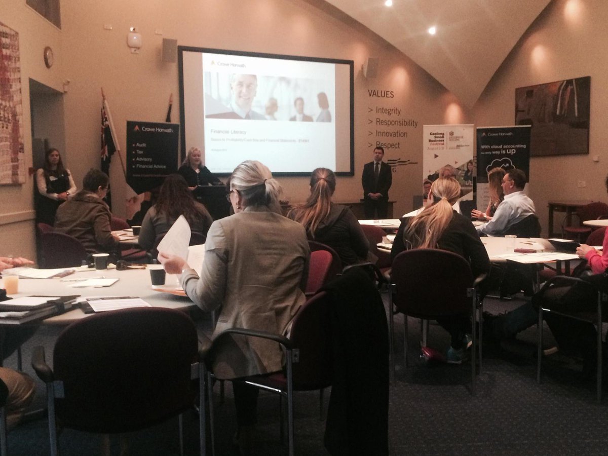 HButteriss's tweet photo. @CroweHorwath_AU @Xero @BruceBillsonMP presenting to small business in Geelong on cloud accounting we xero in. http://t.co/QZ3vVwaVOf