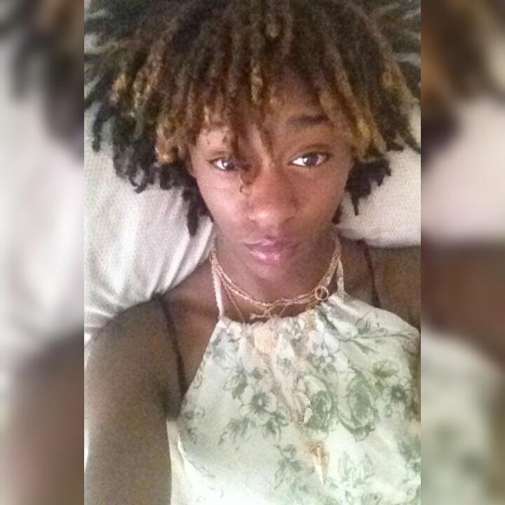 AmarisLittle's tweet photo. Beautiful black dread head young queen!!! http://t.co/TWSVYLctk9