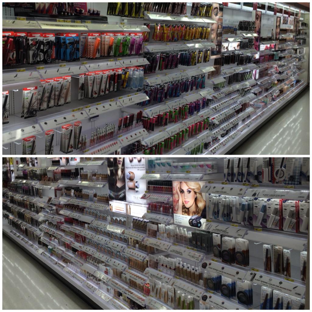 Cosmetics zone on point! #T2730 #killercosmetics #makeupallmadeup <a href="/phil_cary4/">Phil Cary</a> <a href="/NicoletteSeitz/">Nicolette</a> <a href="/bigdh42/">Dustin Hamilton</a> <a href="/cbstrouse/">Cary Strouse</a>