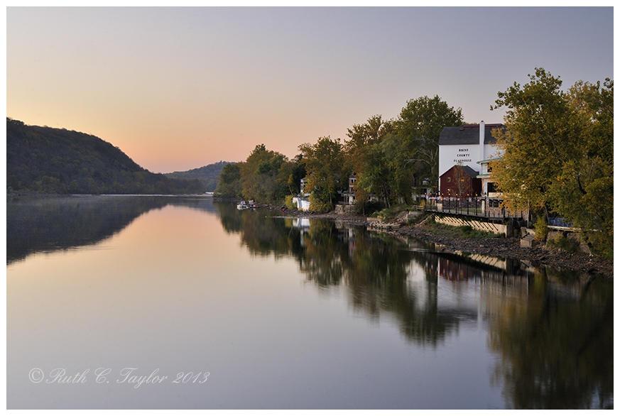 RuthCTaylor's tweet image. Looking forward to Autumn in #BucksCountyPA  :)