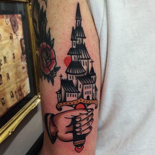 inkfolder's tweet photo. http://t.co/y99jLY2xUg
#TraditionalTattoo #Surrealism #Medieval #SwordTattoo http://t.co/JHfsbUhbJa
