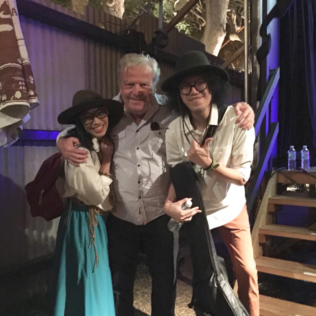 endahNrhesa's tweet photo. With Andrew Ross, Artistic Director for @Darwinfestival . We love you, Andrew! :') #earToDarwin #dfest15 http://t.co/UH8XblgtnO