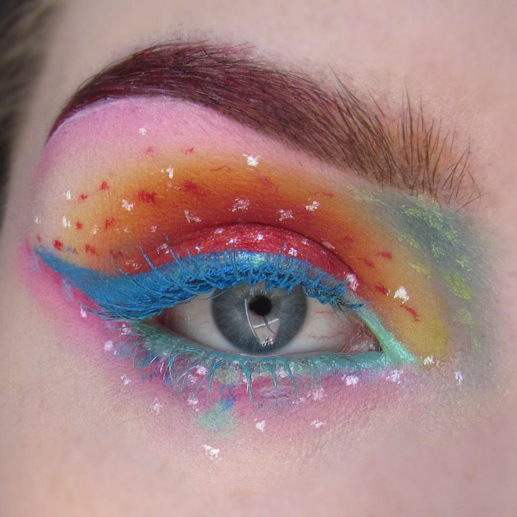 TrigonSpawn's tweet photo. Look at my eye http://t.co/GXnM84XhOc