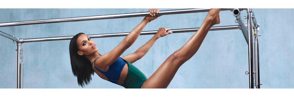 SheeksPope's tweet image. I didn't even know she was that flexible Yal 😭😭😭