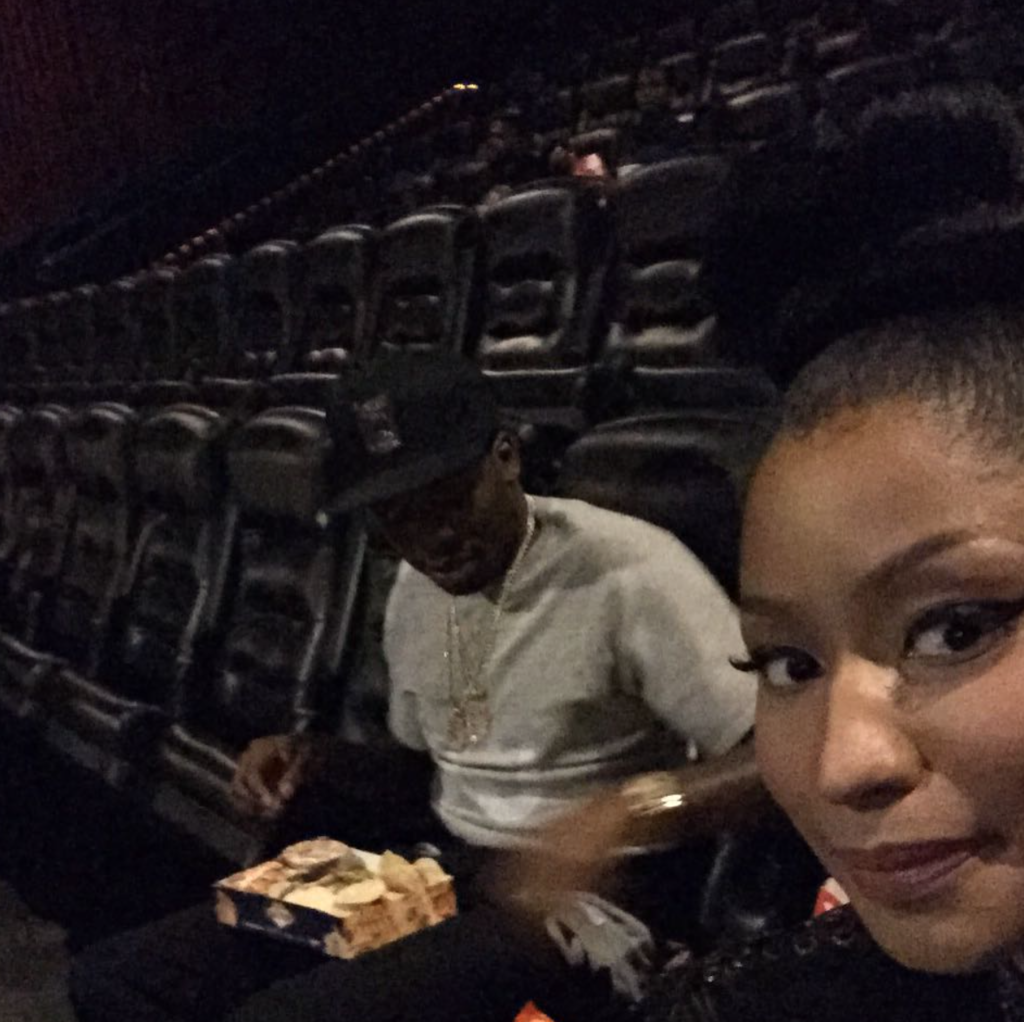 OnlyHipHopFacts's tweet photo. .@NICKIMINAJ and @MeekMill rented out a theater to watch Straight Outta Compton. http://t.co/IYXvMN6pEv