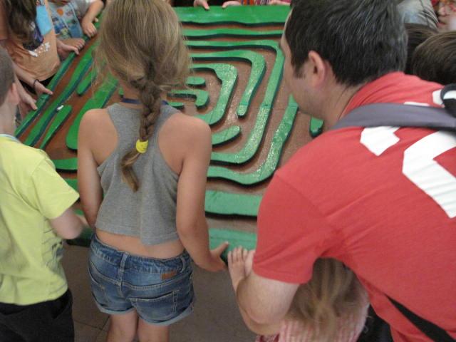 They are trying to get "Izza" out of the maze!
#Babylonian_Village <a href="/BibleLandMuseum/">Bible Lands Museum</a> #august_family_fun