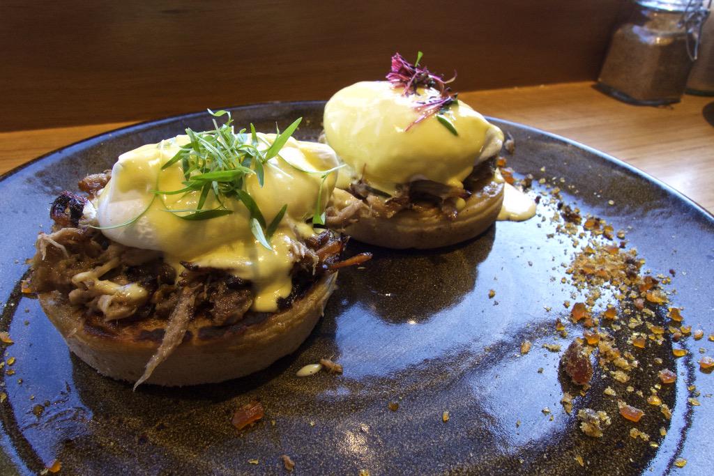 cow_n_pig's tweet photo. Soon @cow_n_pig crumpets cafetière and pots a brunch menu serving finest British crumpet with mouth watering toppings http://t.co/0GqGuM66HC