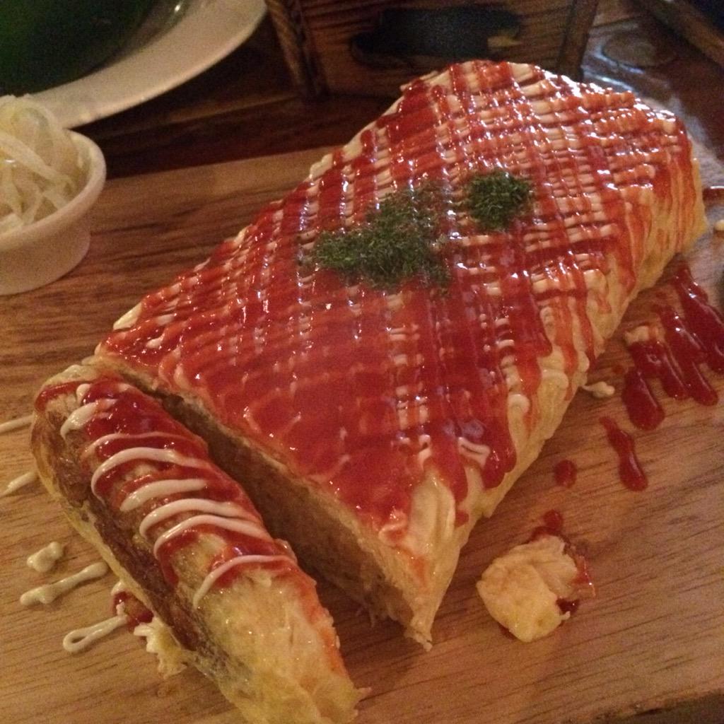 owen616's tweet photo. Big egg cake http://t.co/2xuFGbz2XR