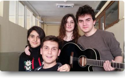 ŞİİR OKUMA YARIŞMASINDA İLÇE BİRİNCİSİYİZ
#İSTANBUL #ŞİŞLİ #Mecidiyeköy Anadolu Lisesi mebk12.meb.gov.tr/meb_iys_dosyal…