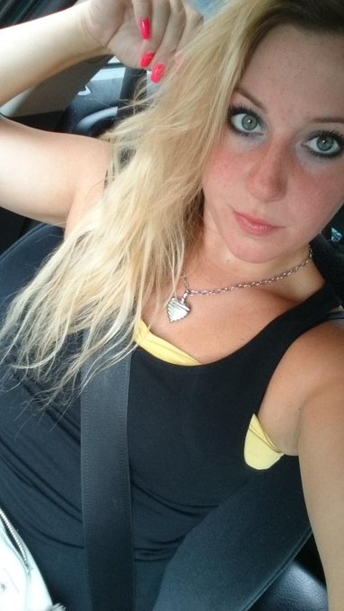 Guten morgen meine lieben :* heute abend wieder f&uuml;r euch da auf http://t.co/KSppN80nCK :) http://t.c<a href="/tag/camgirl"class="tags"><span>#camgirl</span></a><a href="/tag/versaut"class="tags"><span>#versaut</span></a><a href="/tag/heiss"class="tags"><span>#heiss</span></a><a href="/tag/geil"class="tags"><span>#geil</span></a>
