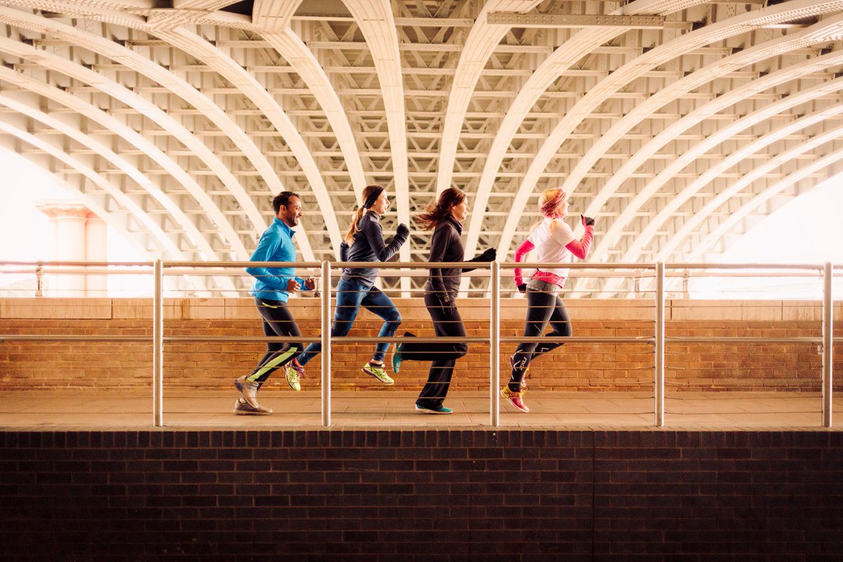 LoveLDNRunning's tweet image. Benefits of group running! instagram.com/p/6hEIZAloi8/?… lovelondonrunningtours.london #grouprunning #groupexercise #visitLondon