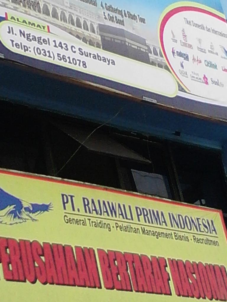 Buat yg ada d sby.sidoarjho hati hati dg perekrutan kerja saya kecewa dg info job kerjha ini sy mlamar suru bayar.uag