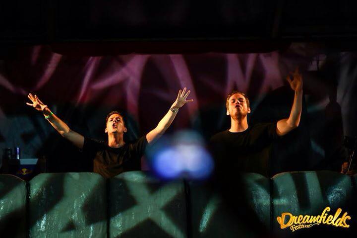 DreamfieldsAsia's tweet image. .@Firebeatz definitely set us on fire at #DreamfieldsBali2015!